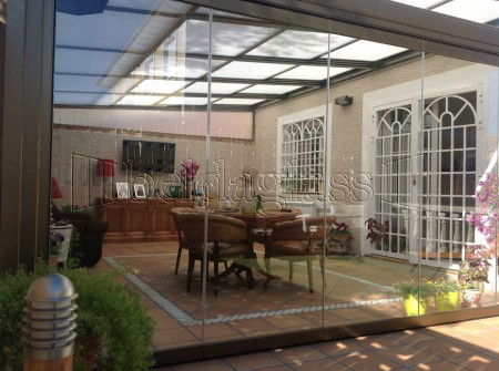 Cortinas de cristal cerramientos de terrazas techos móviles